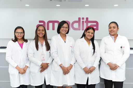 Amadita Laboratorio Clínico Galerías Baní