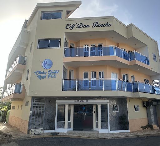 Clínica Dental Monte Plata