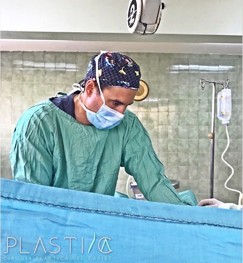 Dr. Luis Tactuk Simo, Cirugia Plastica Del Caribe