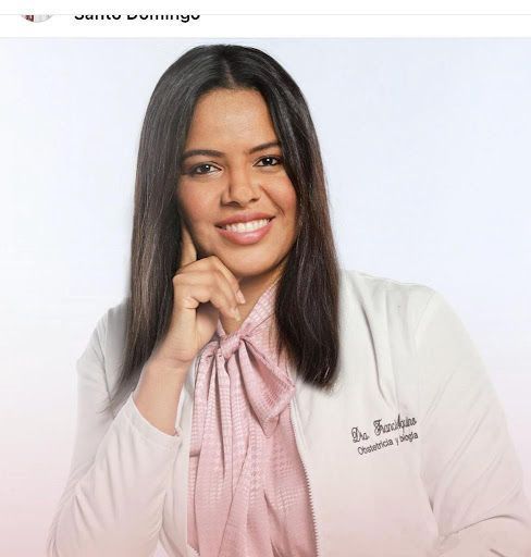 Dra. Francisca Aquino Ginecóloga/Vaginoplastia