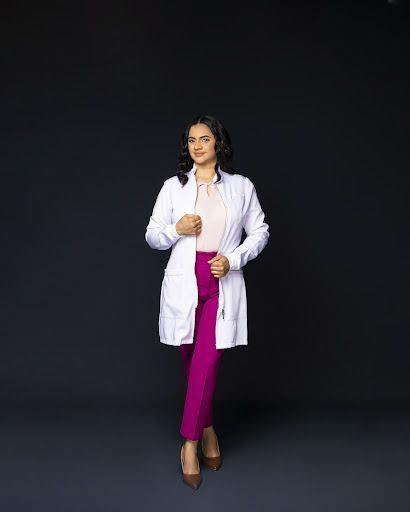 Dra. Shirley Ramirez